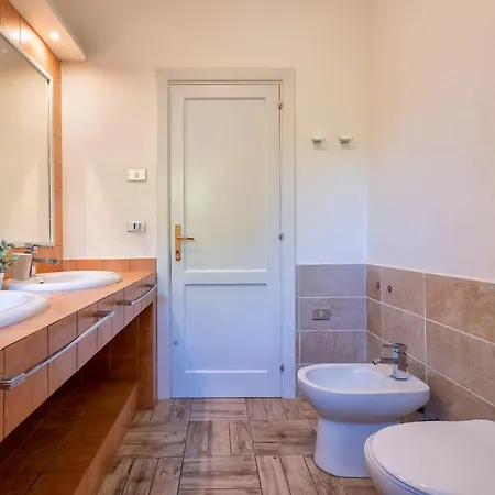 Sardinia Re - Villino Mediterraneo Apartment *