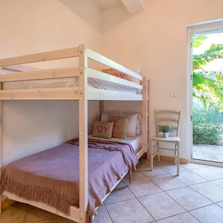 Sardinia Re - Villino Mediterraneo Apartment *